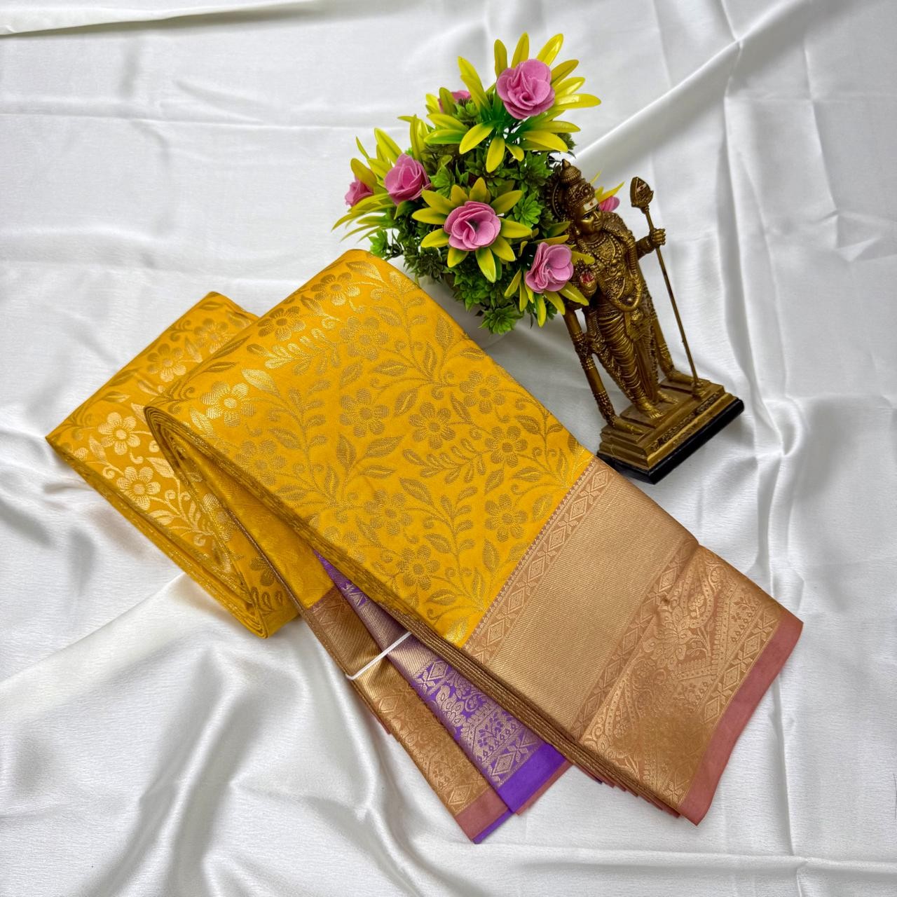 Mugurtham pattu