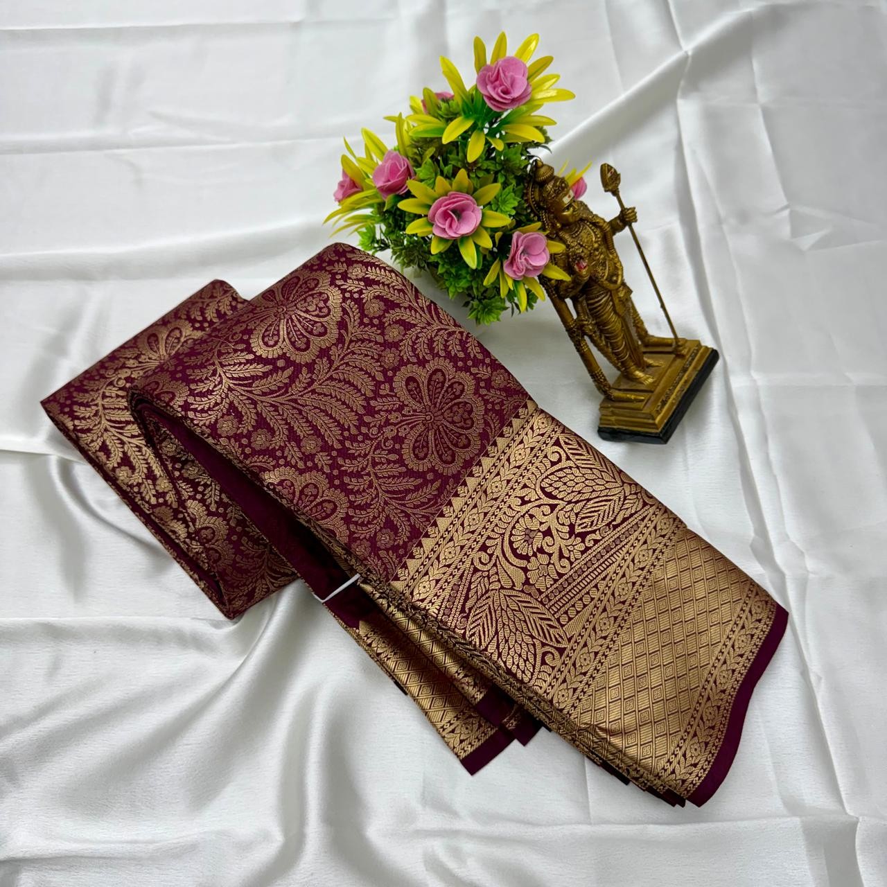 Mugurtham pattu